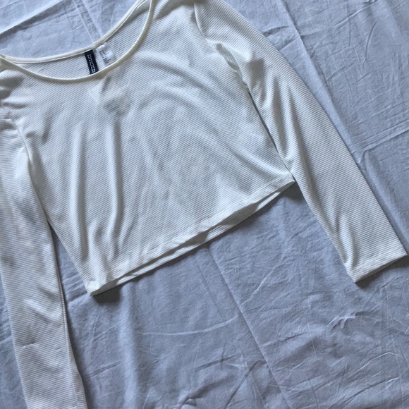 H&M Crop Top - Picture 1 of 6